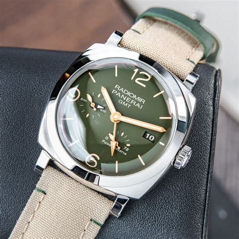 panerai gmt green
